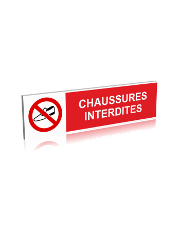 Chaussures interdites