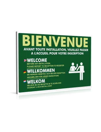 Entrée  Bienvenue - Avant toute installation, veuillez passer à la réception pour votre inscription.