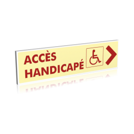 Entrée  Accès handicapé droite