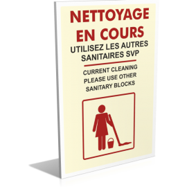 Sanitaires  Nettoyage en cours