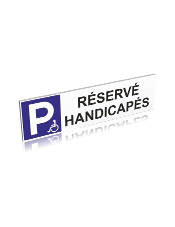 Parking réservé aux handicapés