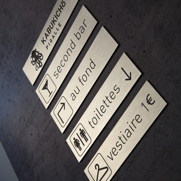 plaques signalétique design